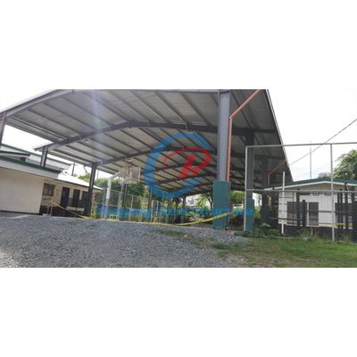 Prefabrykowana konstrukcja stalowa, sala sportowa, budynek metalowy, boisko do koszykówki